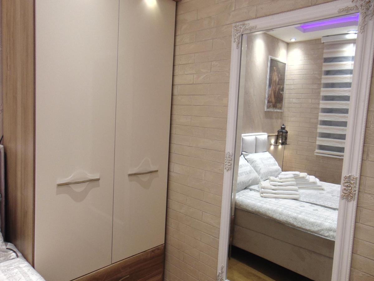 S33 Pekovic Apartment *